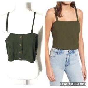 Mimi Chica Button Back Crop NWT Large